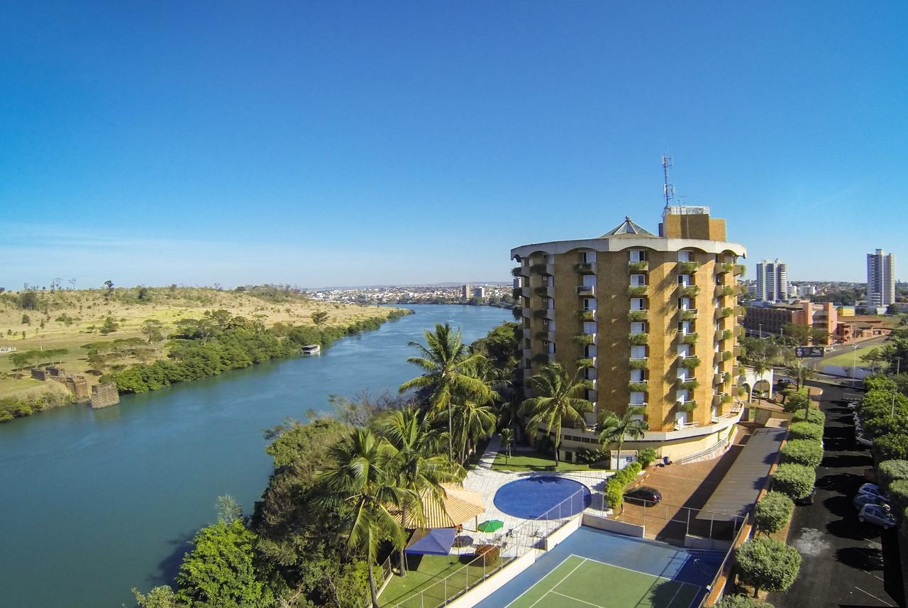 Hotel Beira Rio Итумбиара Экстерьер фото